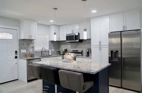 St. Petersburg House | Beautiful 4-bedroom house in gorgeous St. Petersburg.