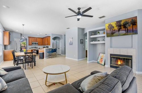 Mission Park House | Beautiful 4 bedroom pool house, close to Disney!