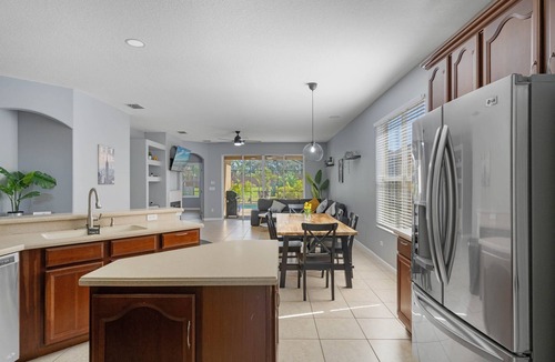 Mission Park House | Beautiful 4 bedroom pool house, close to Disney!