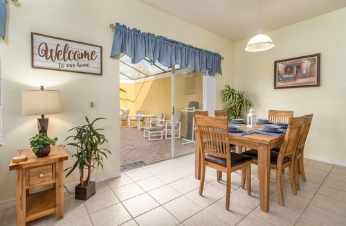 Kissimmee House | Beautiful 4 Bedroom Townhouse Near Disney!