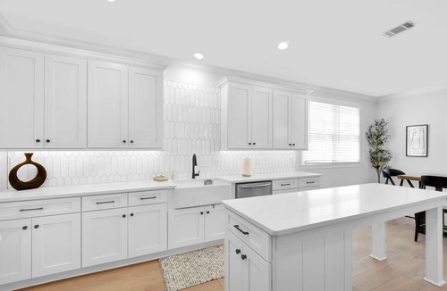 Saint Simons Heights House | Beautiful 4 bedroom home with a pool!