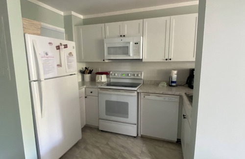 Palmetto Dunes Condo | Beautiful Beachside Resort-Indoor/Outdoor Pools/Tennis/Hot Tub/WIFI