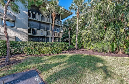 Bonita Bay Apartment | Beautiful Bonita Bay Condo - Unit 307 - Wild Pines