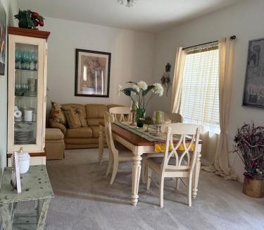Fellowship House | Beautiful, cozy home in a quiet neighborhood