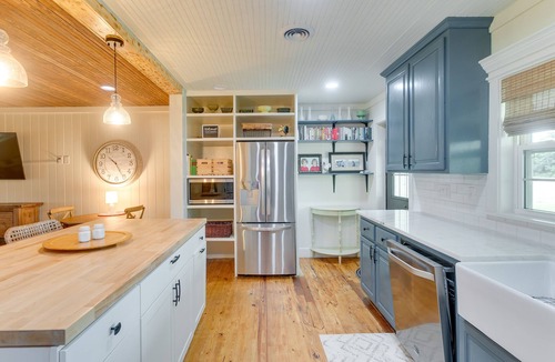 Lenox House | Beautiful Georgia Farmhouse Rental w/Patio