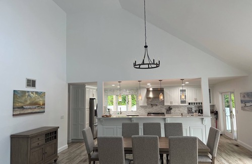 Hampton Bays House | Beautiful Hamptons home close to beaches, shopping, & restaurants!