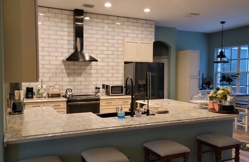 Summerhaven House | Beautiful Home with pool in an exclusive neighborhood
