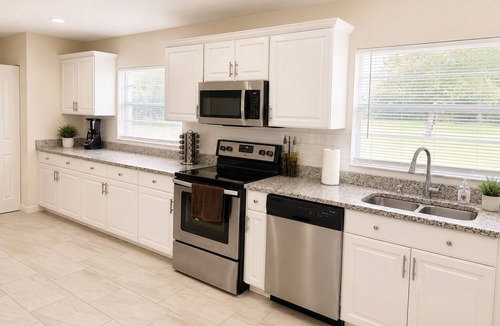 Mount Plymouth House | Beautiful House in Sorrento minutes from Springs