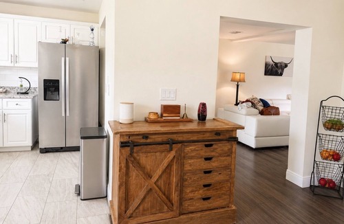 Mount Plymouth House | Beautiful House in Sorrento minutes from Springs