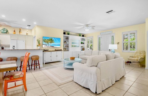 Anna Maria House | Beautiful North-End Home! Pool with In-ground Spa, Shuffleboard, Near Beach and