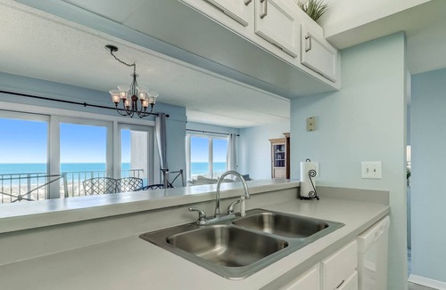 Ocean Cay Condo | Beautiful Oceanview, just steps to the beach. Oceanfront Balcony, pool.