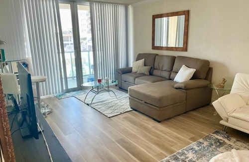 Hollywood South Central Beach Condo | Beautiful Ocean View 1 Br. Condo