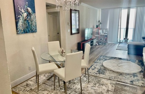 Hollywood South Central Beach Condo | Beautiful Ocean View 1 Br. Condo