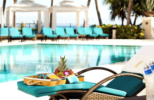 Singer Island Condo | Beautiful oceanfront studio condo with walk out patio.