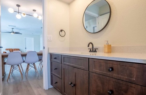 Braden River House | Beautiful Villa w/ a Private Pool near Siesta Key