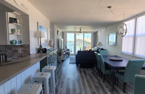 Isla del Sol Condo | Beautiful Waterfront Condo. Private Beach.