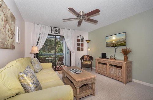 New Smyrna Beach Apartment | Beautifully updated bright and cheery 2nd story condo near pool beach access- SC261