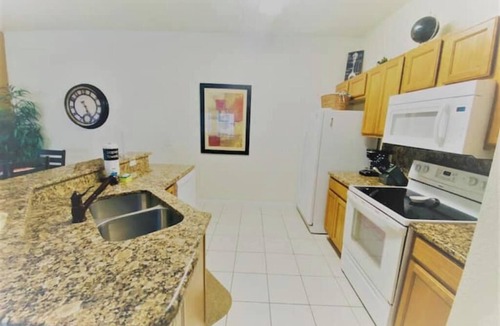 Kissimmee Resort | BellaVida Resort Beautiful 4bdrm Townhome #4518