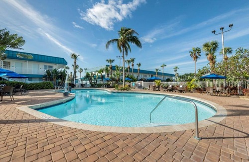 Avon By The Sea Hotel | Best Western Cocoa Beach - Port Canaveral