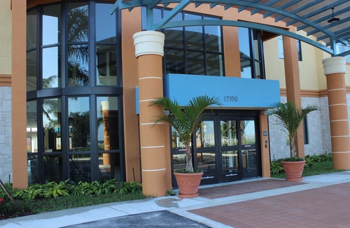 Country Walk Hotel | Best Western Plus Miami Executive Airport Hotel & Suites