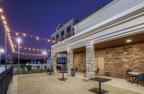 Thomasville Hotel | Best Western Plus Rose City Conference Center Inn