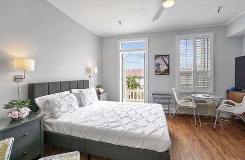 Palm Beach Condo | Bijou Terrace Orchid-PALM BEACH