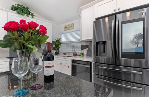 West Palm Beach House | Birdie 5 BD, 4 BA, Sleeps12, Jacuzzi, Mini Golf