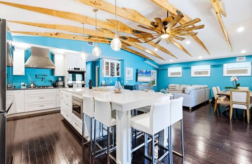 Park East House | Blue Haven Bungalow With Pool/Downtown Sarasota