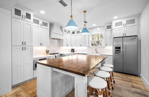 Gulfview Heights House | Blue Mountain Beach House, Private Pool
