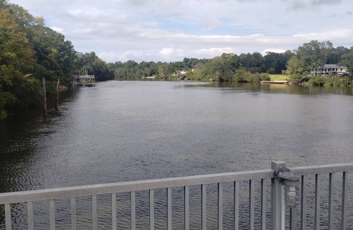 Bainbridge House | Boat'n, Fish'n, Ski'n & Relax'n on the beautiful Flint River in Bainbridge, Ga.