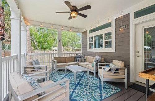Lincolnville House | Boatyard Oasis - Modern Charm - Mins to Downtown