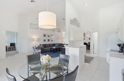 Bonita Bay Condo | Bonita Bay condo in Harbor Landing, 3 bedroom/2 bath with water view