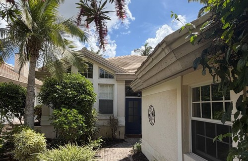 Bonita Bay Villa | Bonita Bay Villa with 2 Bedrooms & 2 Baths