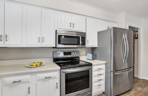 Holiday Harbor House | Book Now Aug & Sep *Pet Friendly*Waterfront Home*Huge Beach*Fishing*Sunsets