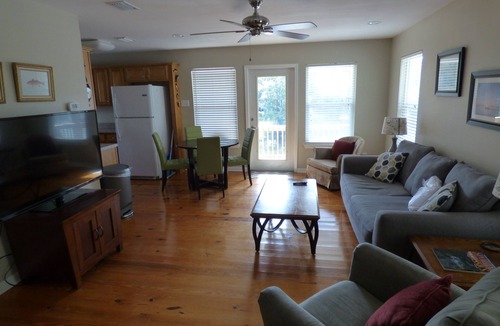 Foley Cabin | Book Now for Spring Break and Summer!