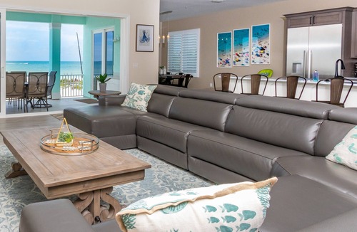 Indian Rocks Beach House | BRAND NEW CONSTRUCTION - DIRECT BEACH FRONT POOL HOME - 6 BEDROOMS SLEEPS 14