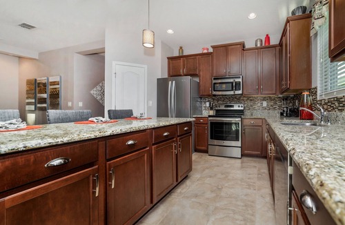 Davenport House | Brand New Furniture Throughout - Quiet Neighborhood. Close to Legoland and Disney