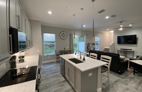 Fellowship Villa | Brand new townhouse 2 miles away from WEC