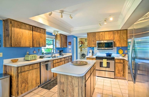 Bloomingdale House | Brandon Vacation Rental Home w/Spacious Yard