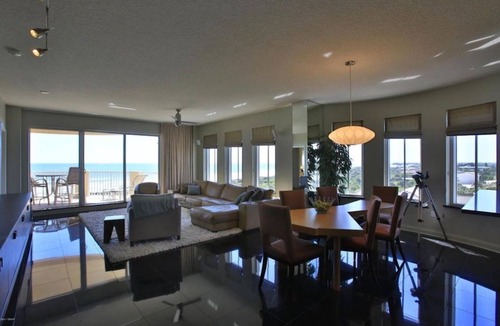 New Smyrna Beach Condo | Breathtaking Minorca view. End unit-2 balconies-2610 ft. Andros bldg-6th floor.
