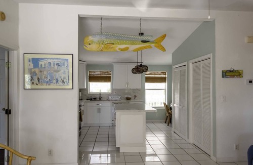 Breezeswept Beach Estates House | Breezeswept Beach, Waterfront with heated pool