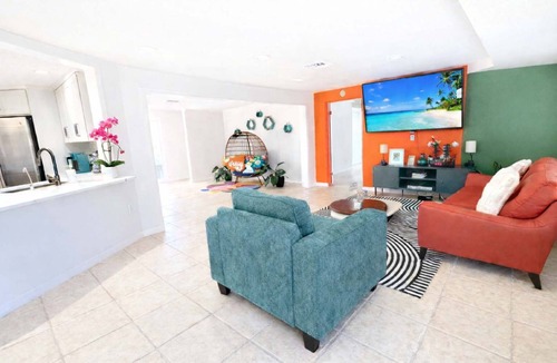 Apollo Beach House | Breezy Cove-Spacious, Gulf Access, Near Beaches