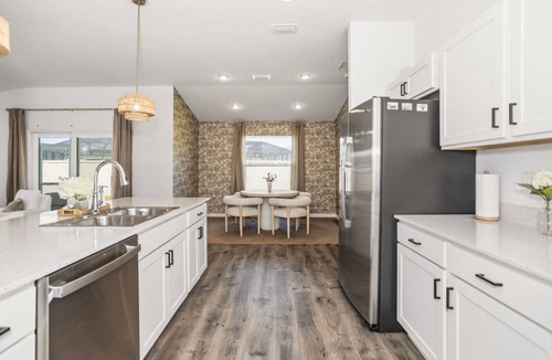 Candler House | Brent’s Oak Hollow Hideaway – Heart of Eastport