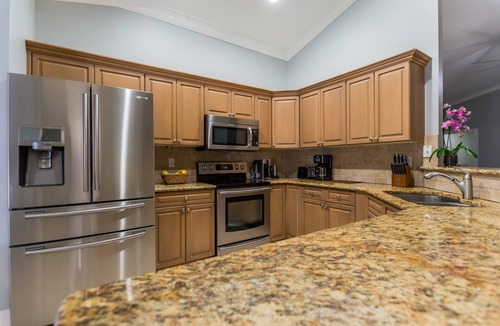 Central Naples House | Briarwood Oasis Retreat – Bright Naples Home, 4BR/3BA, Private Pool