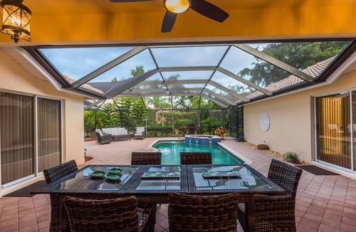 Central Naples House | Briarwood Oasis Retreat – Bright Naples Home, 4BR/3BA, Private Pool