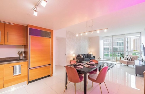 Downtown Miami Apartment | Brickell Avenue - City Centre Suites