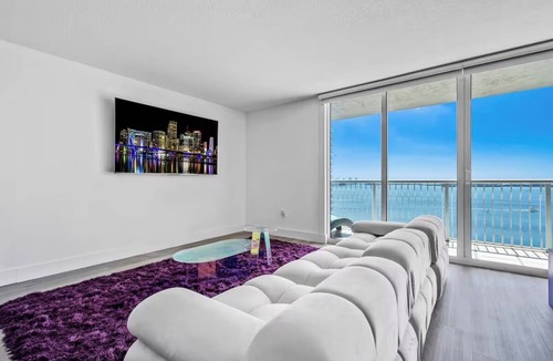 Brickell Condo | Brickell Ocean View Miami Vice Theme + Pool