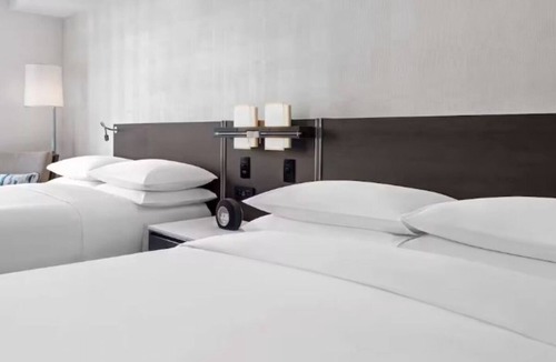 Brickell Hotel | Brickell Suite | Scenic Views & Modern Comfort Near Downtown Attractions