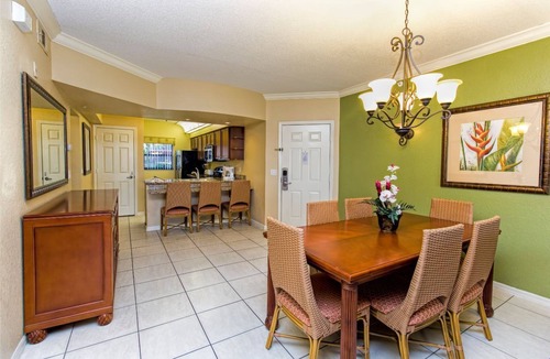 Florida Central Atlantic Coast Apartment | Bright 2-bedroom at Lakes Resort & Spa by Universal Studios & Disney & Seaworld