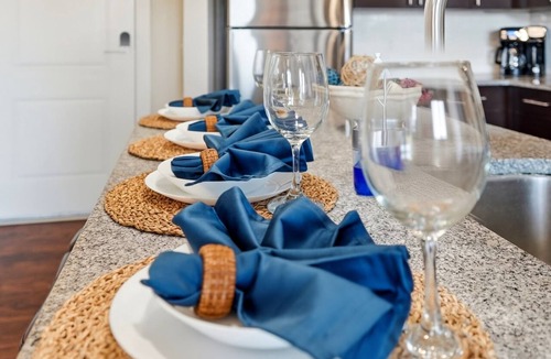 Courier City - Oscawana Apartment | Bright 2BR/2BA Tampa Haven: Productivity & Relaxation